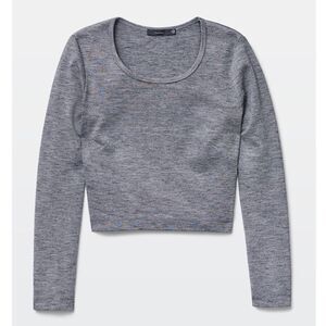 Aritzia Talula Holland cropped top